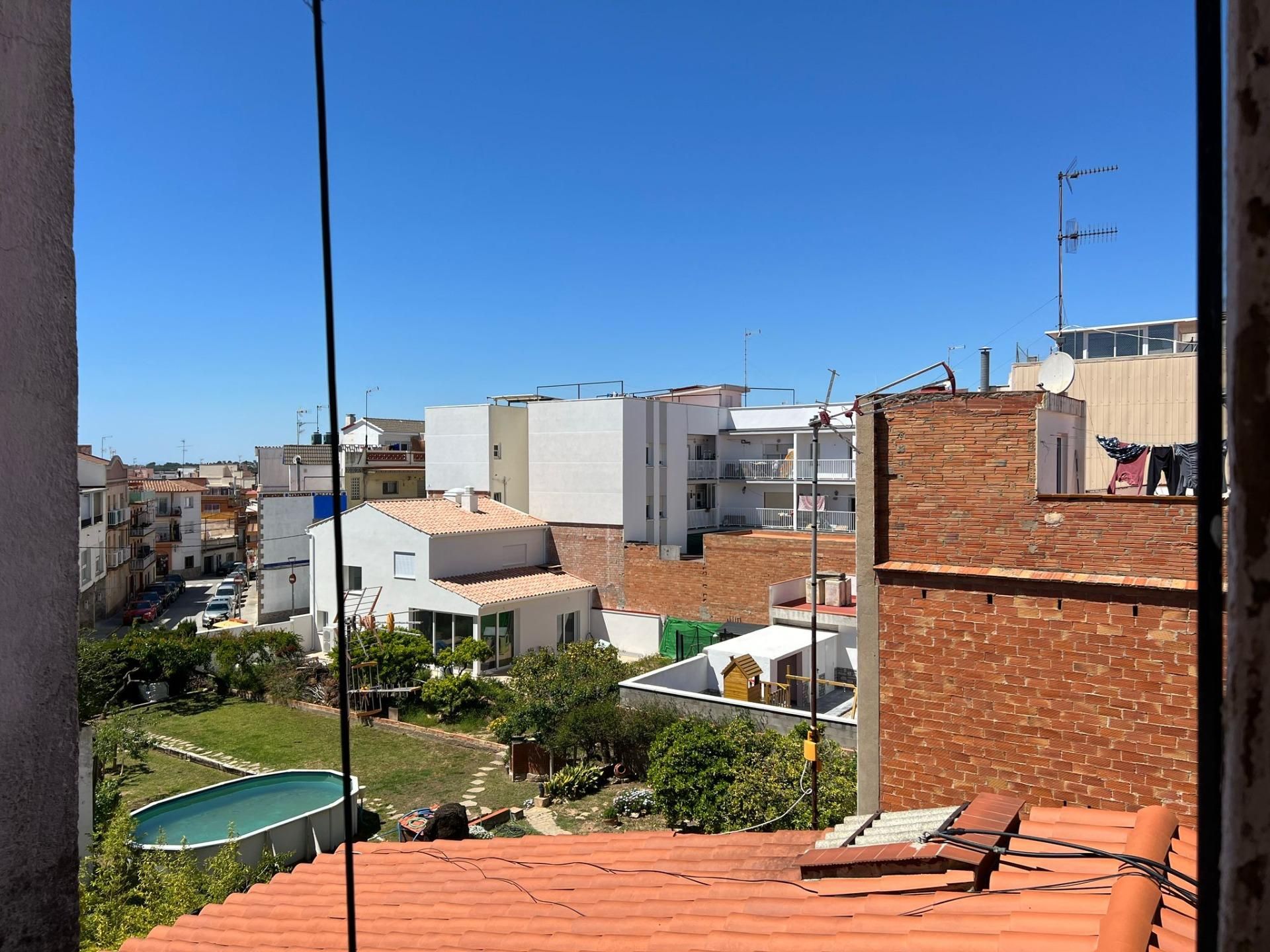 Exterior view of Flat for sale in Cubelles  with Heating, Balcony and Alarm