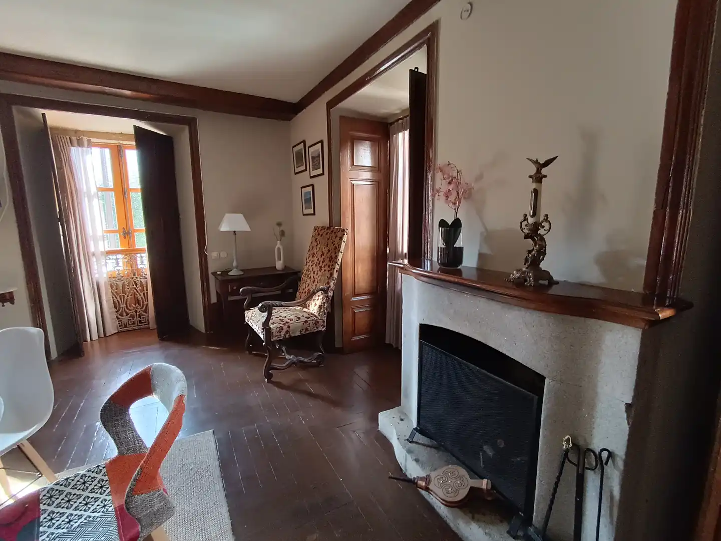 Living room of Houses for sale in Pontevedra Capital   with Oven, Washing machine and Microwave