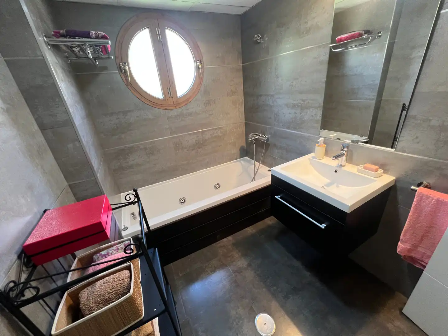 Baño de Piso en venta en Jaén con Aire acondicionado, Calefacción y Trastero