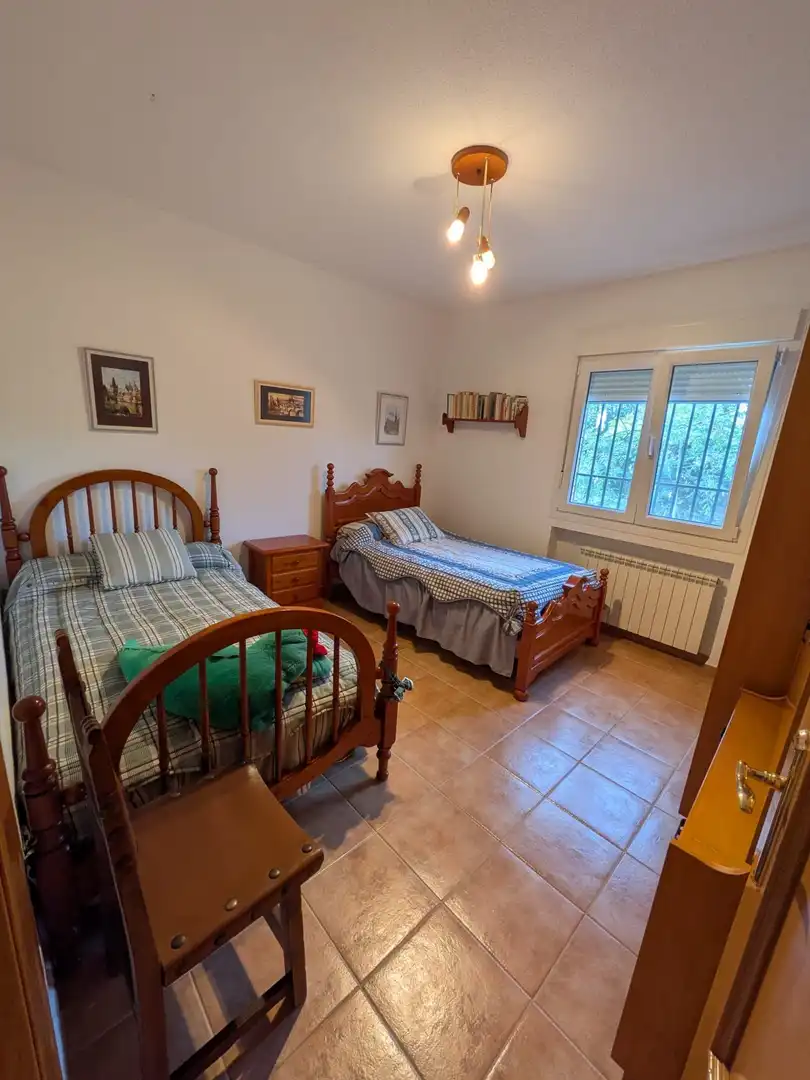 Habitación de Finca rústica en venta en Miguelturra con Aire acondicionado, Calefacción y Jardín privado