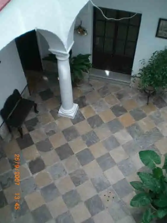 Jardí de Casa o xalet en venda en Arcos de la Frontera amb Aire condicionat, Terrassa i Traster