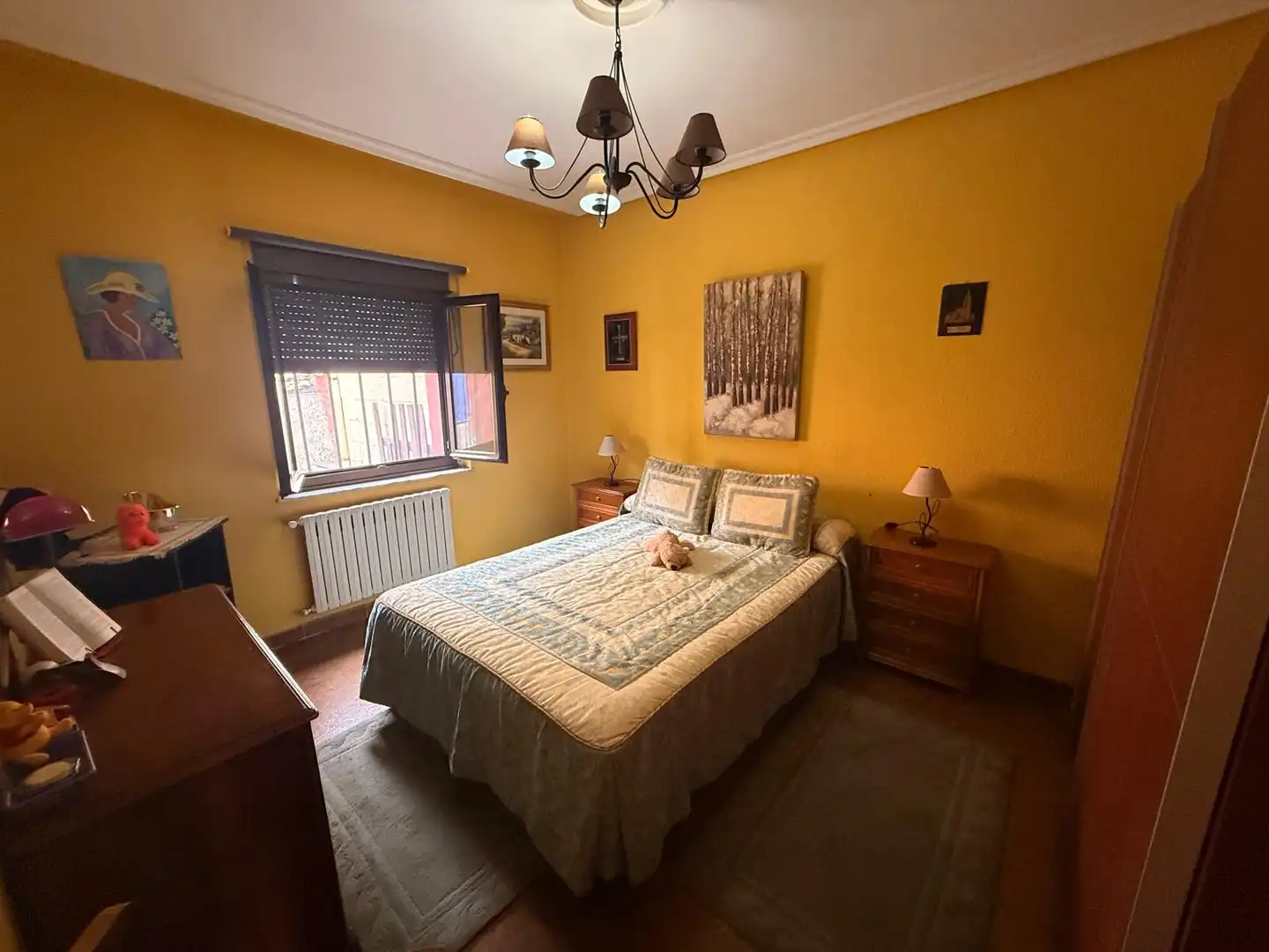 Habitación de Casa o chalet en venta en Oviedo  con Calefacción, Terraza y Trastero