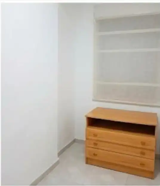Habitación de Piso en venta en Almazora / Almassora