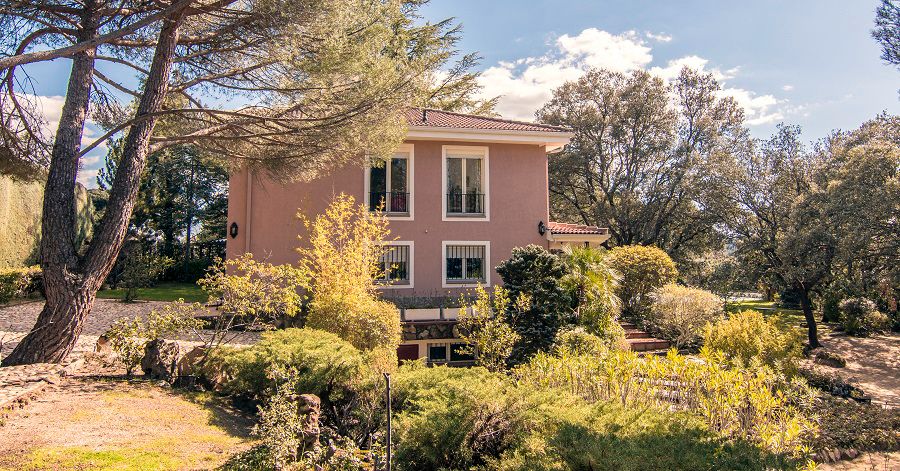 Exterior view of House or chalet for sale in Torrelodones  with Air Conditioner, Heating and Private garden