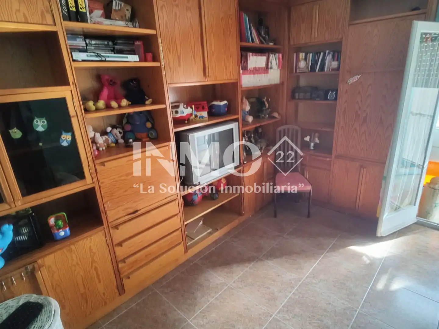 Sala d'estar de Apartament en venda en Salou amb Aire condicionat, Terrassa i Moblat