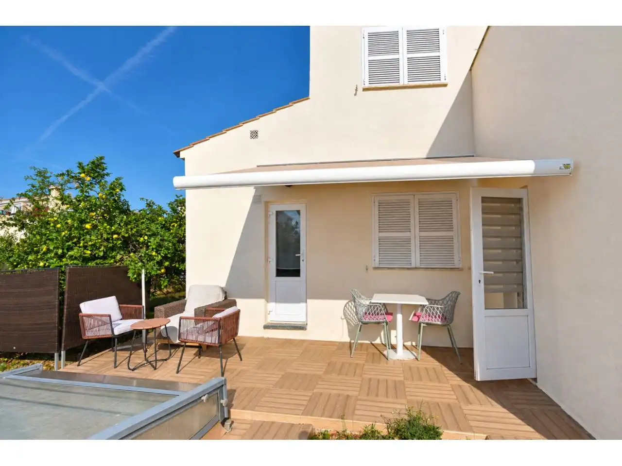 Detached house with pool for sale in Calle Roses 31, imagen 3