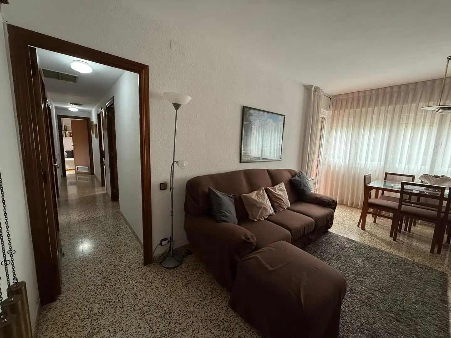 Living room of Flat for sale in Cornellà de Llobregat  with Heating, Terrace and Balcony