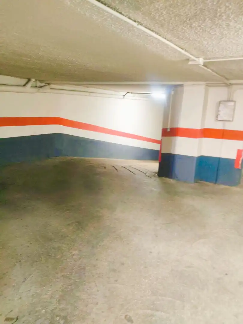 Piso de alquiler en Calle Valdeserías, Centro