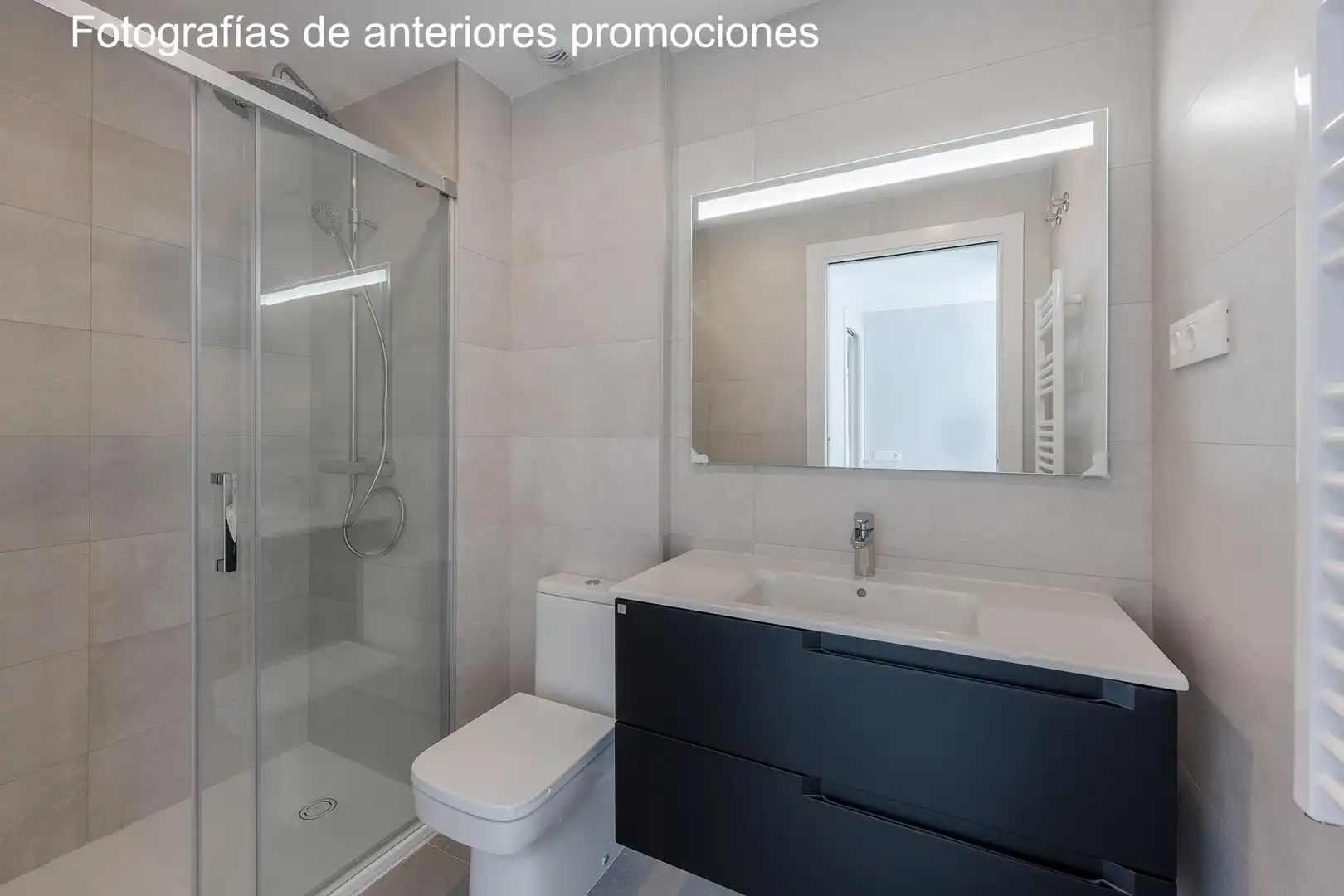 Bathroom of Duplexes for sale in Molins de Rei  with Air Conditioner, Heating and Terrace