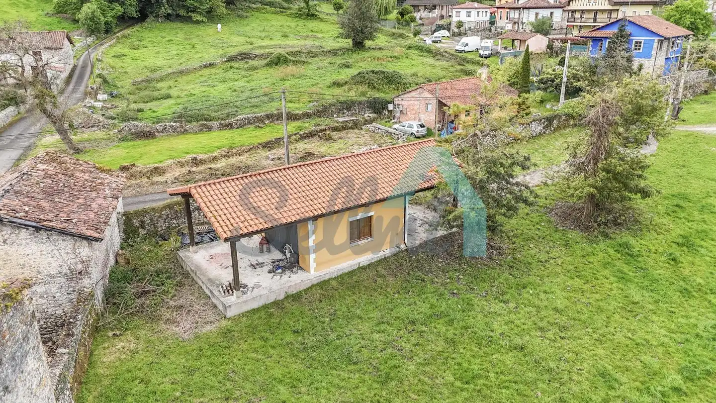 Casa o chalet en venta en Llanes con Calefacción, Jardín privado y Parquet