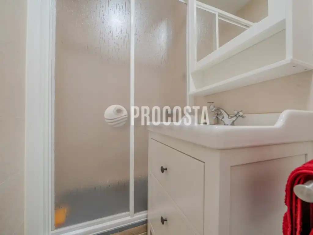 Bathroom of Detached homes for sale in Almuñécar  with Air Conditioner, Terrace and Furnished