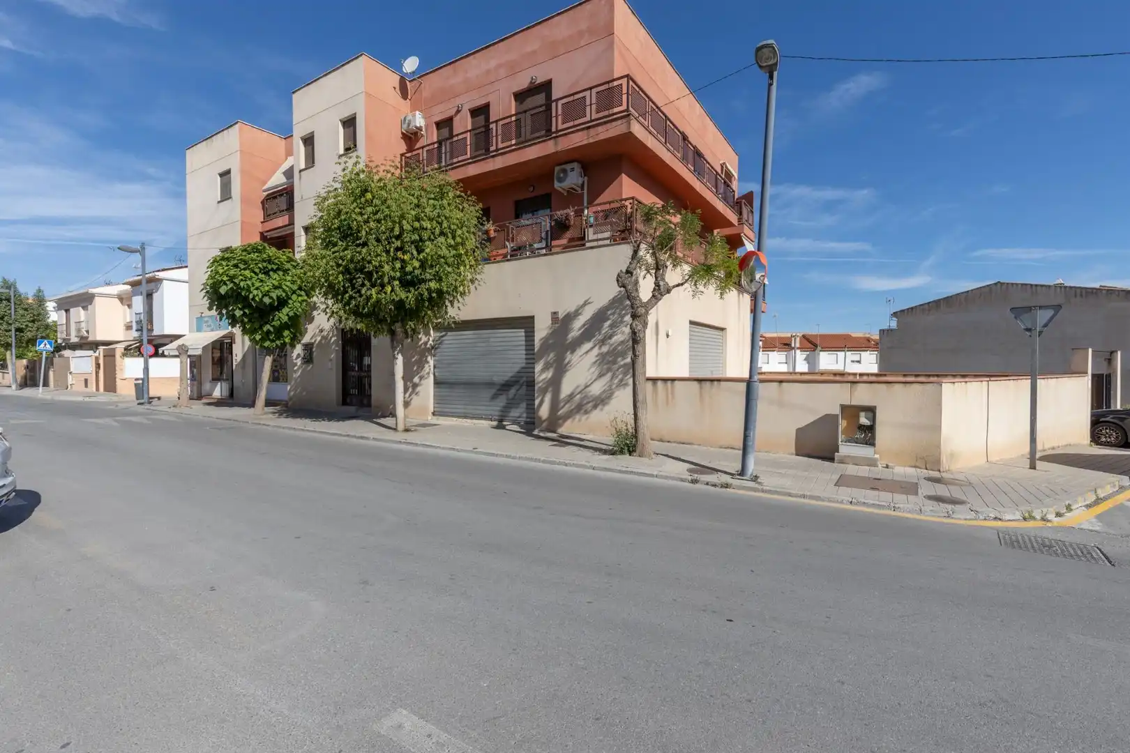 Vista exterior de Planta baixa en venda en Las Gabias amb Traster i Balcó