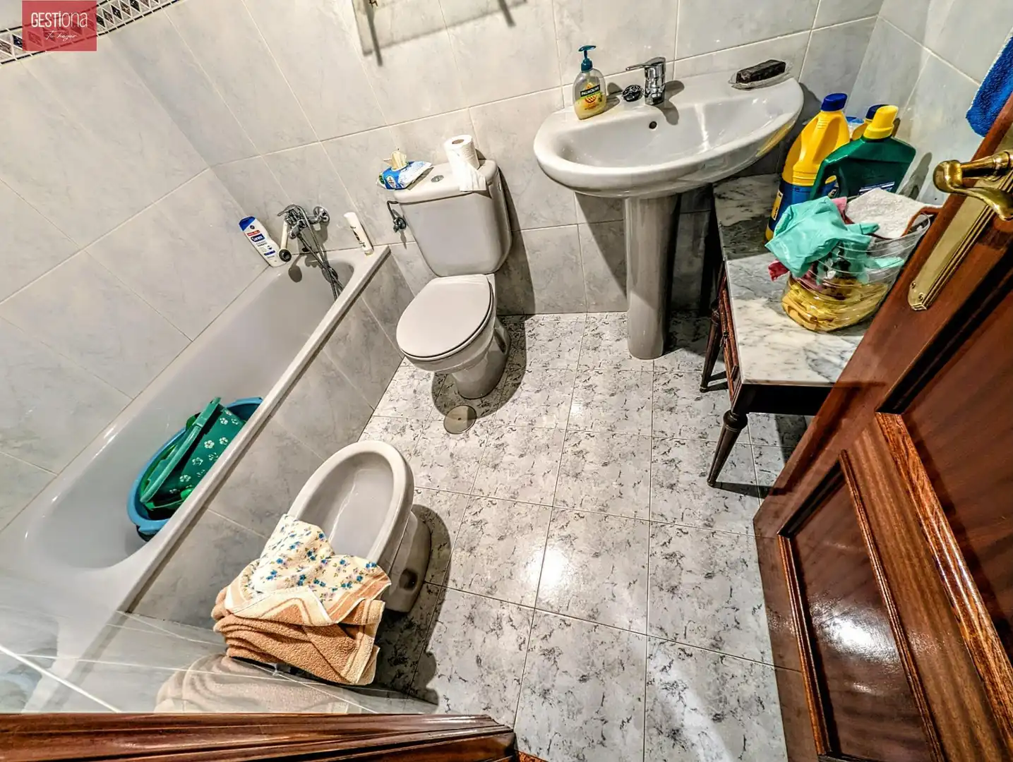 Baño de Apartamento en venta en Noja con Calefacción, Terraza y Balcón
