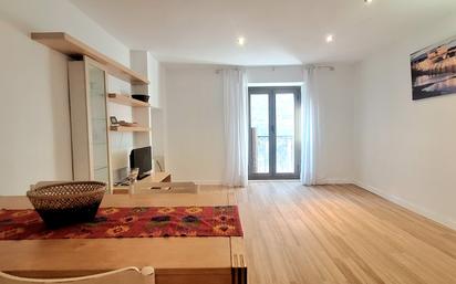 Living room of Flat for sale in  Barcelona Capital  with Air Conditioner and Balcony