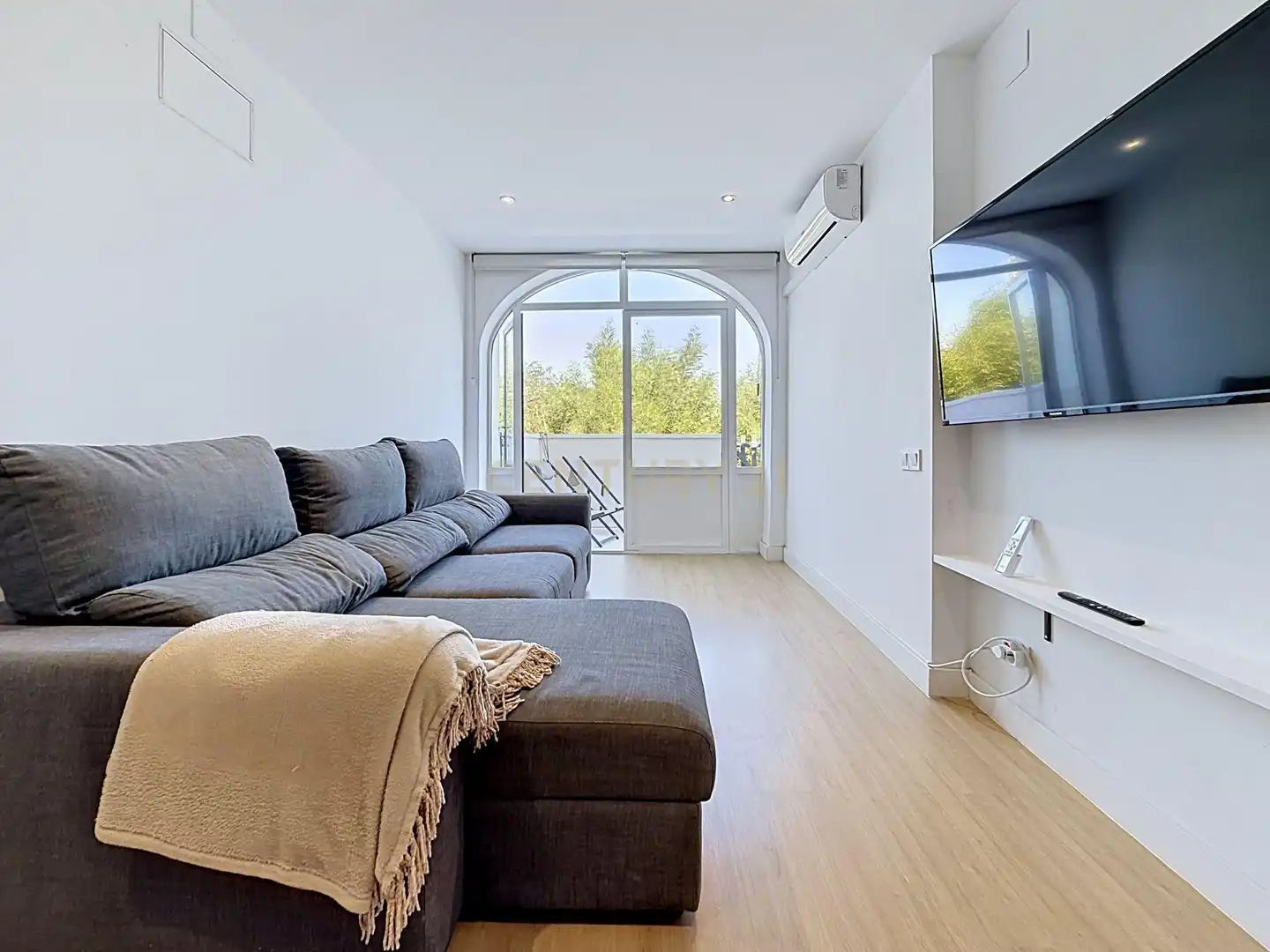 Wohnzimmer von Erdgeschoss zum Verkauf in Torrevieja mit Klimaanlage und Gemeinschaftspool