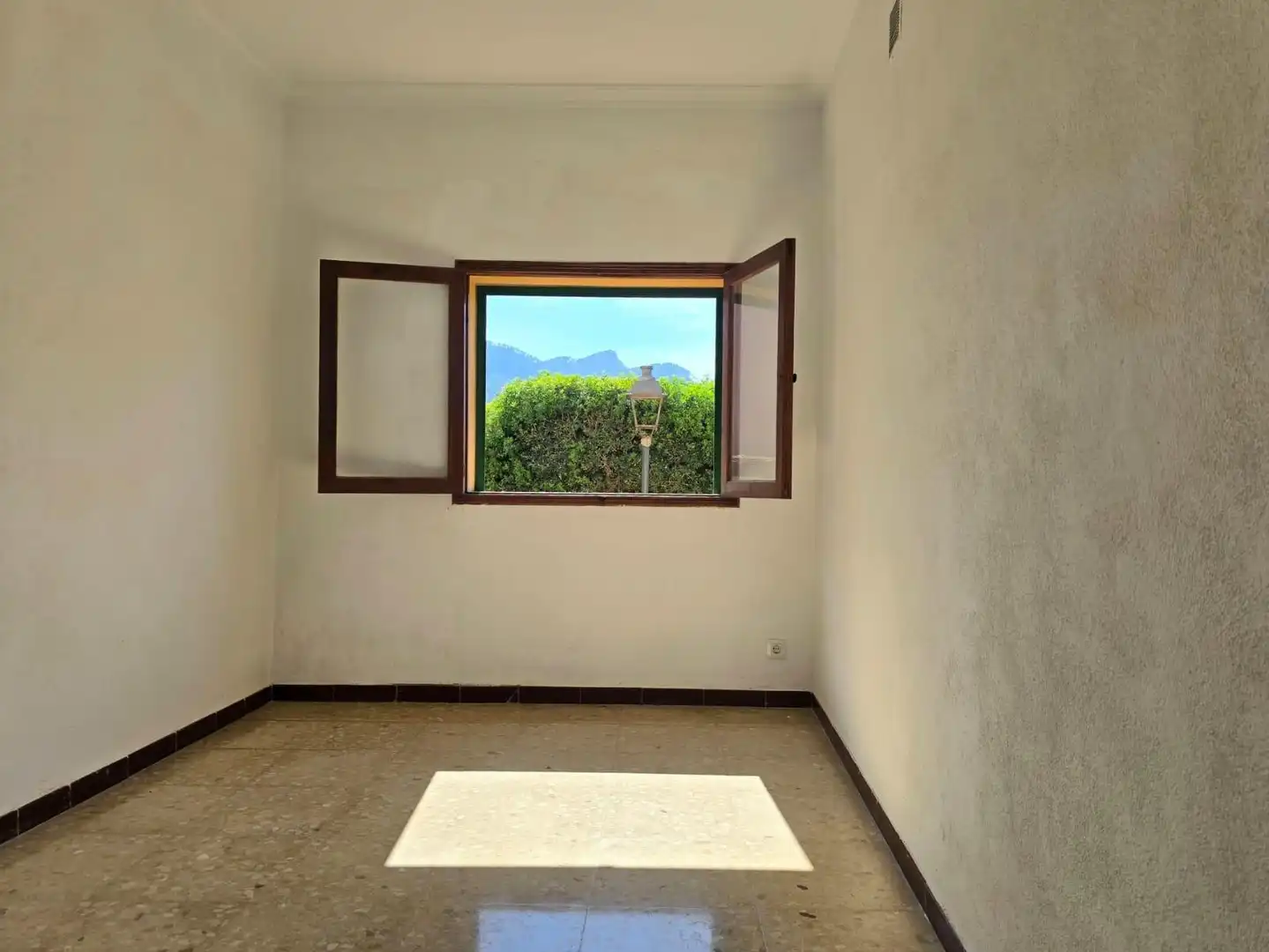 Dormitori de Casa o xalet en venda en Banyalbufar amb Aire condicionat i Terrassa
