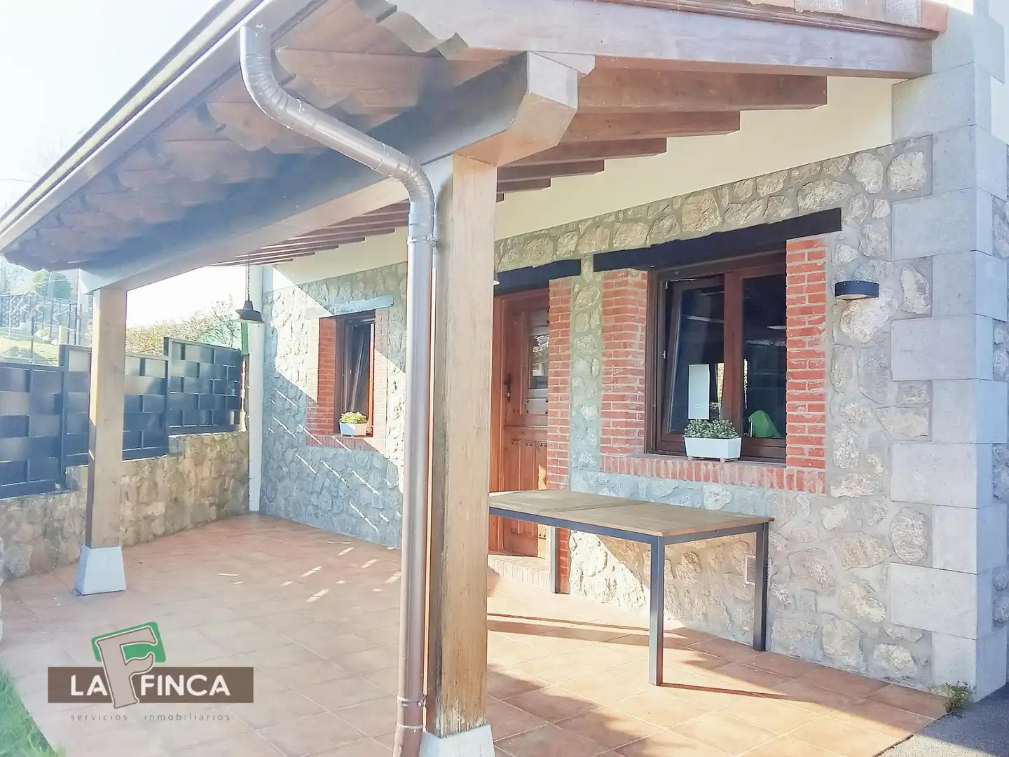 Terrace of Houses for sale in Ribadesella  with Heating, Storage room and Furnished