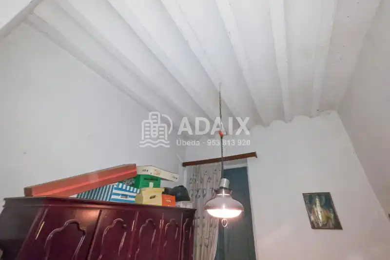 Garden of Houses for sale in Úbeda, Jaén