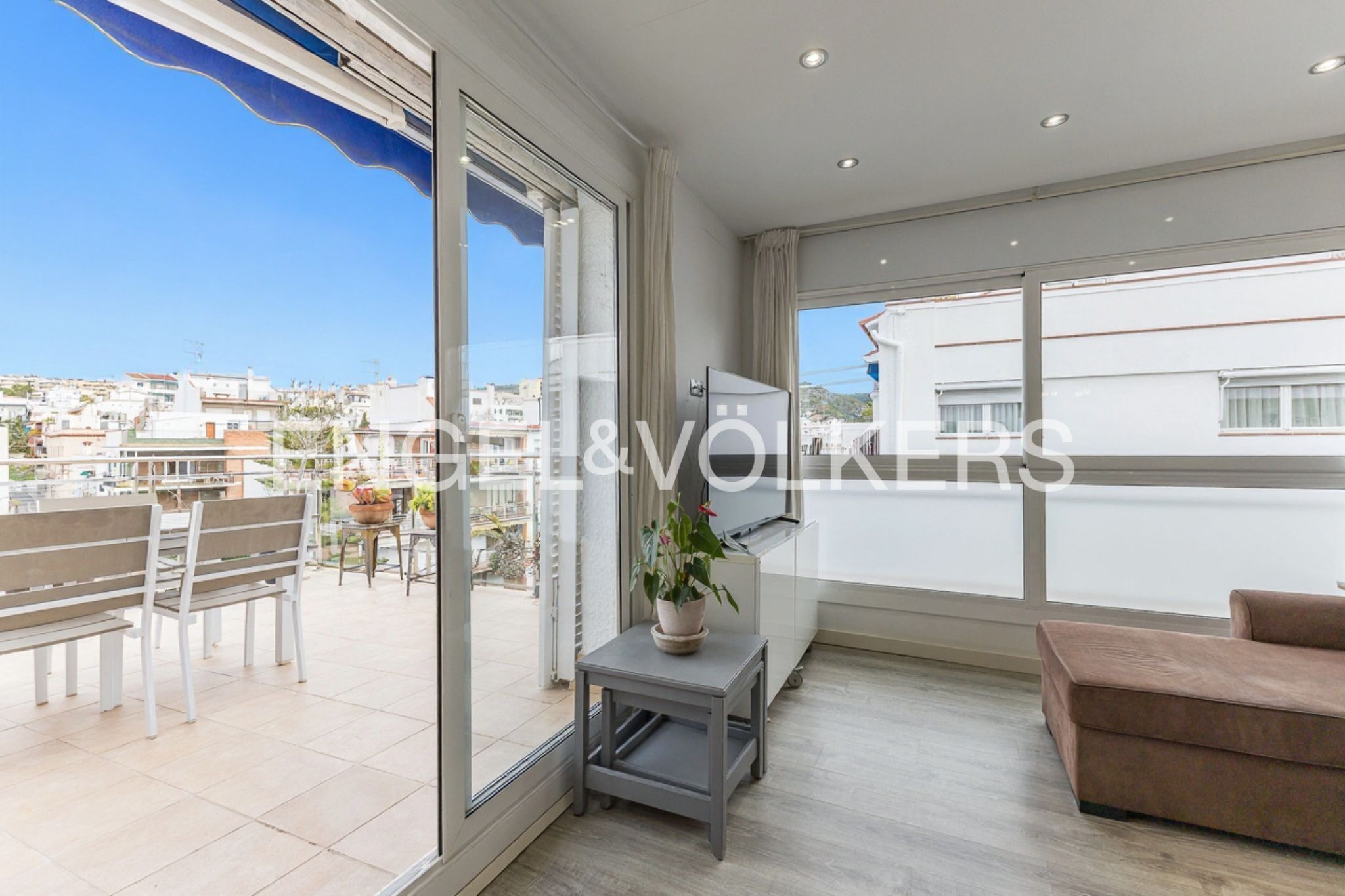 Vista exterior de Pis en venda en Sitges amb Aire condicionat, Calefacció i Parquet