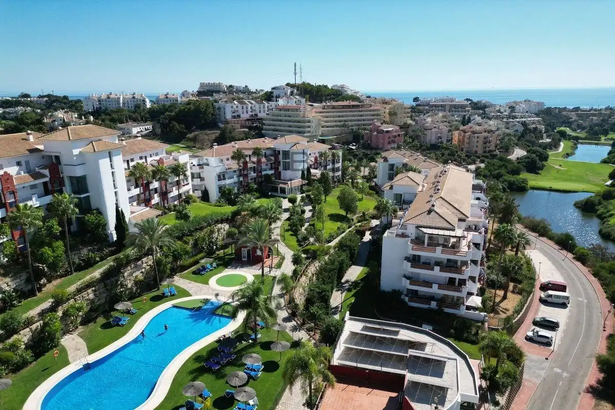 Piso con piscina en venta en Jose María Olazabal, imagen 2