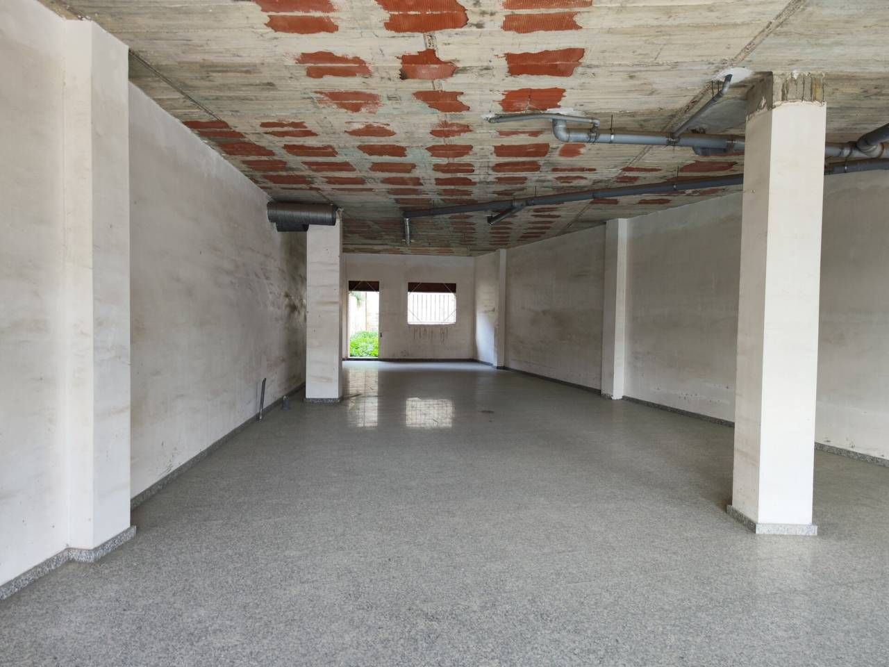 Premises for sale in Castellbisbal