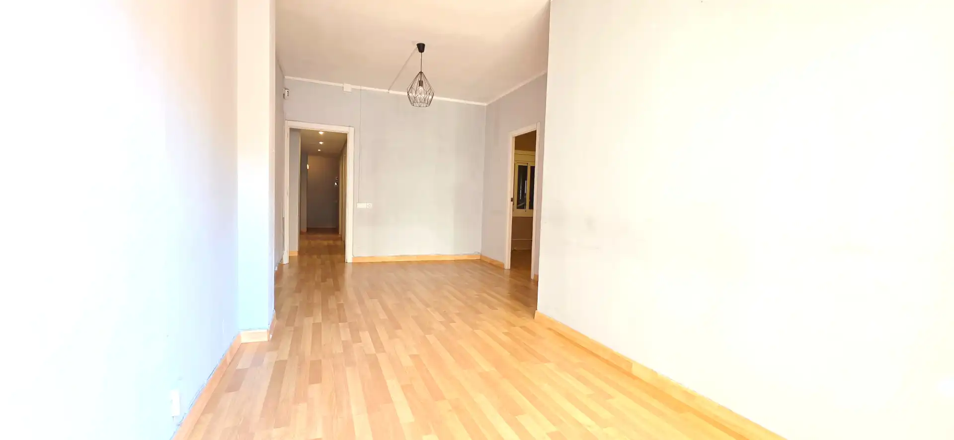 Esszimmer von Wohnung zum Verkauf in  Barcelona Capital mit Ofen, Balkon und Alarm