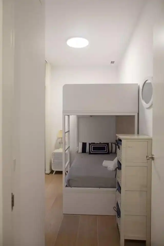 Schlafzimmer von Wohnung zur Miete in Casas Verdes - Ermita