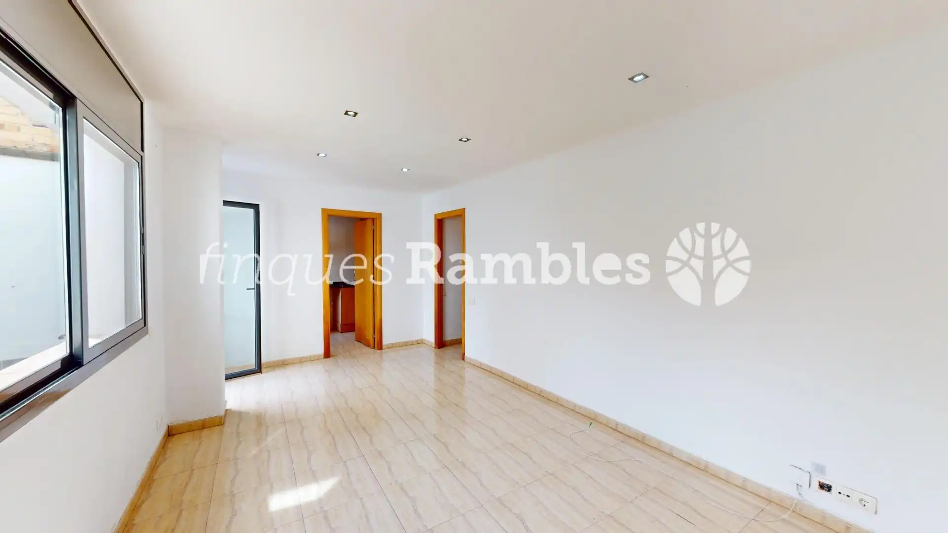 Habitación de Planta baja en venta en La Torre de Claramunt con Calefacción y Terraza
