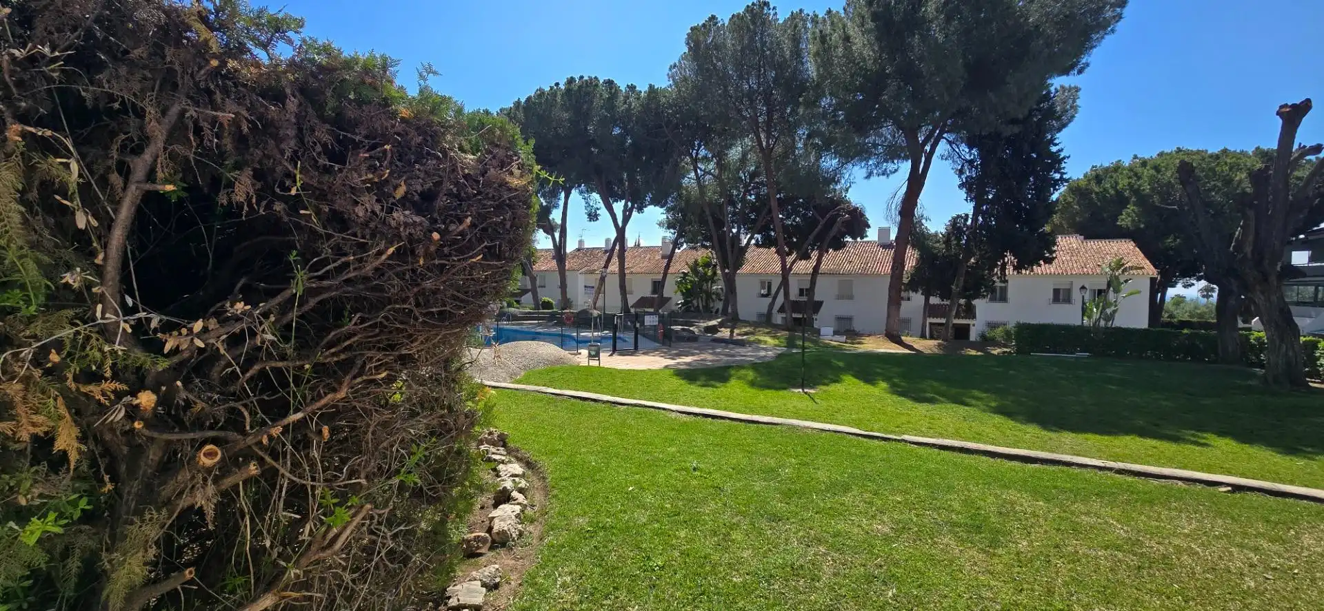 Jardí de Planta baixa en venda en Marbella amb Aire condicionat, Jardí privat i Terrassa