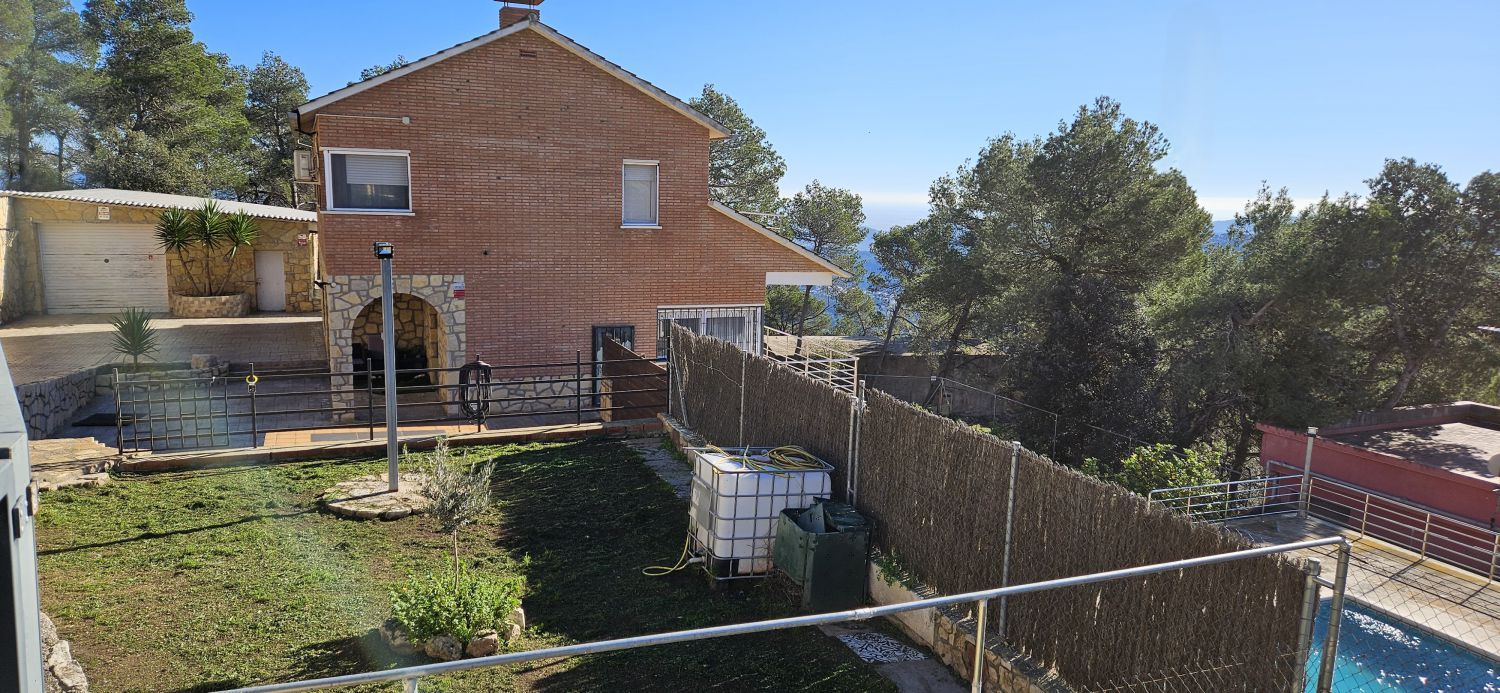 Casa o chalet en venta en CREU AREGALL, Corbera de Llobregat