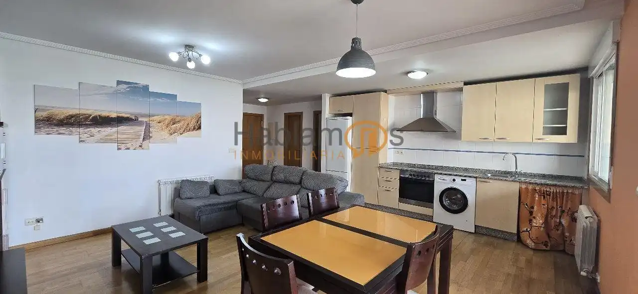 Sala de estar de Piso en venta en Vilagarcía de Arousa con Calefacción, Terraza y Trastero