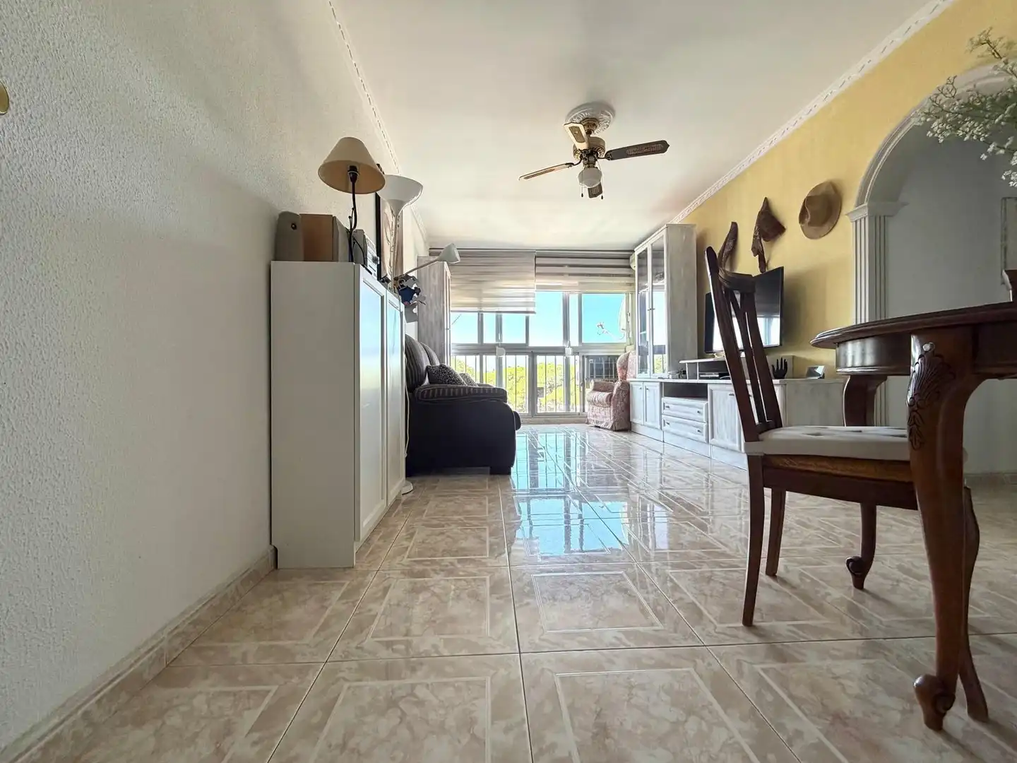 Sala de estar de Piso en venta en El Puerto de Santa María con Aire acondicionado, Calefacción y Trastero