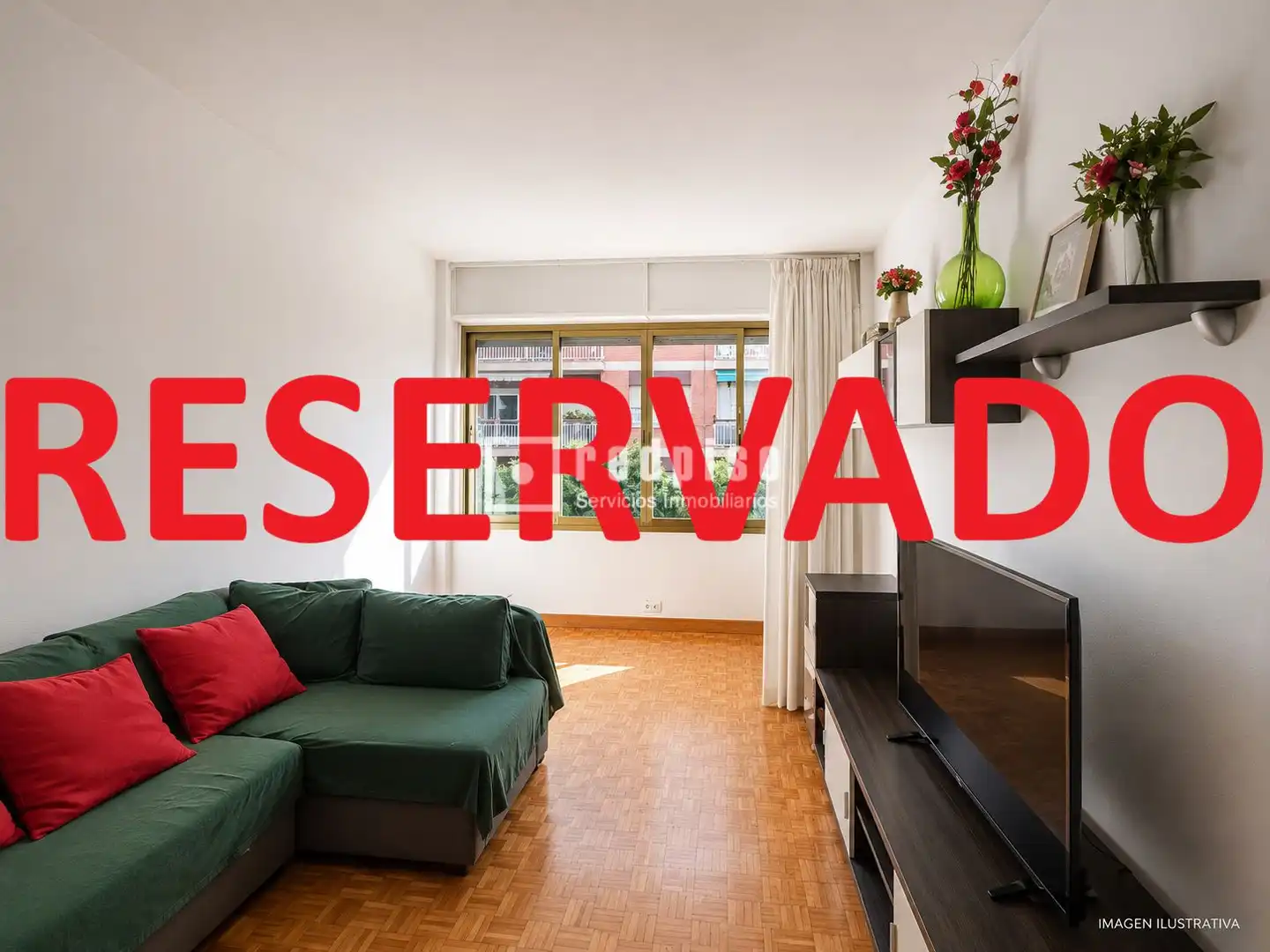 Living room of Flat for sale in Barcelona