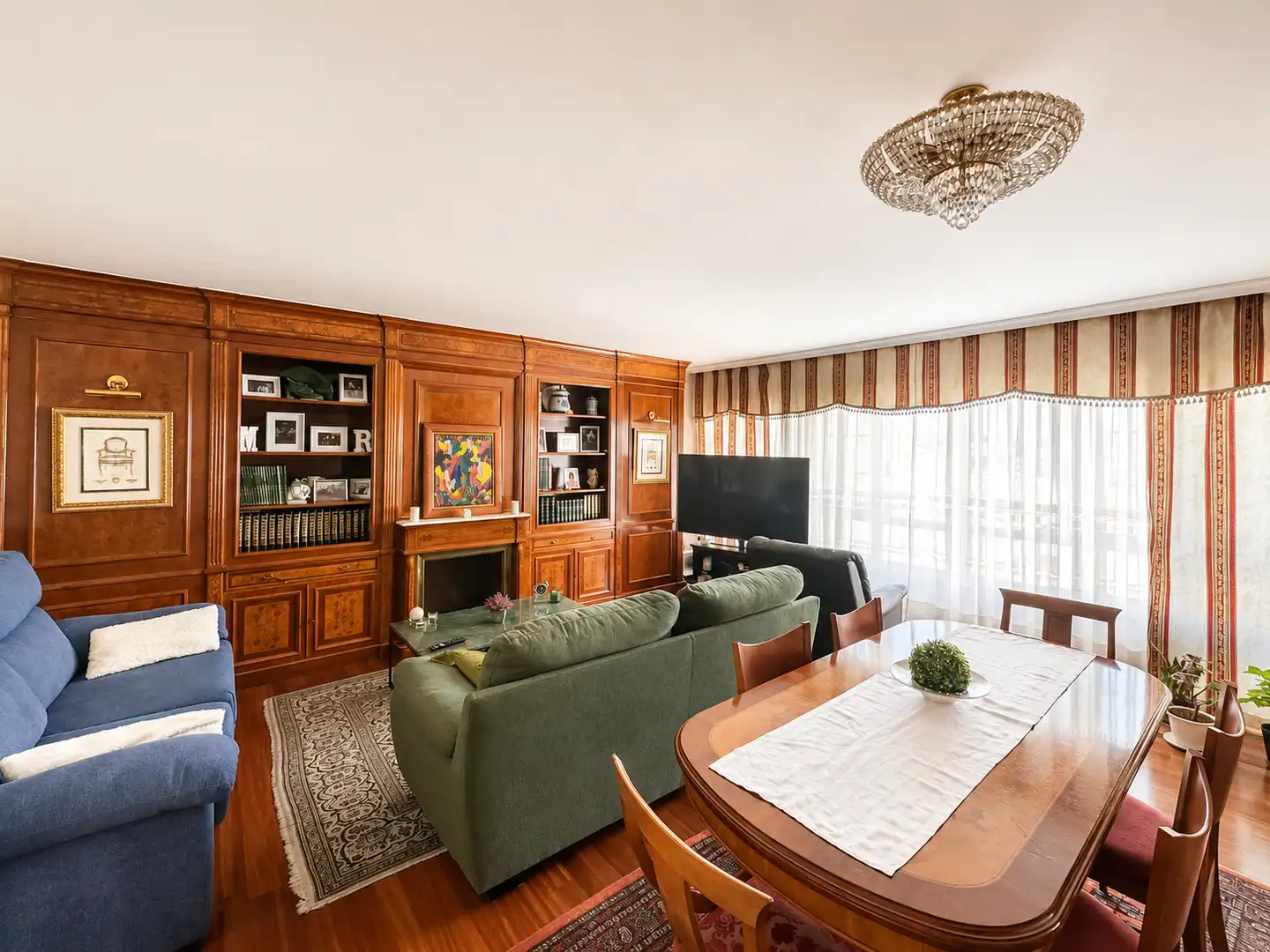 Living room of Duplexes for sale in Vigo   with Air Conditioner, Heating and Parquet flooring