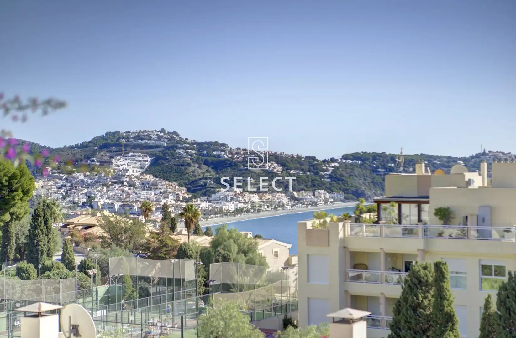 Exterior view of Lofts for sale in Almuñécar  with Air Conditioner, Heating and Terrace