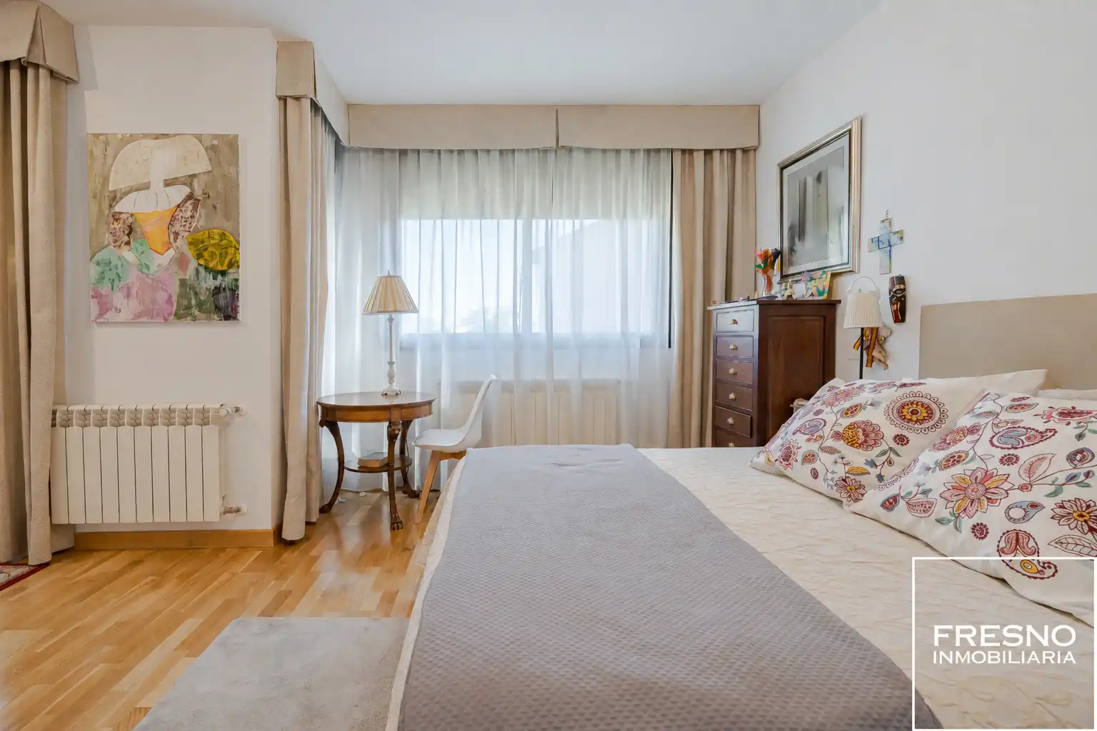 Habitación de Casa adosada en venta en Miramadrid