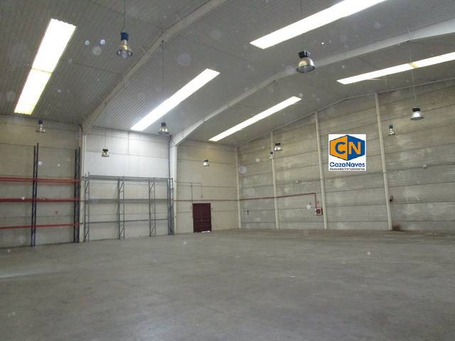 Nave industrial en Alquiler en Casarrubios del Monte pueblo