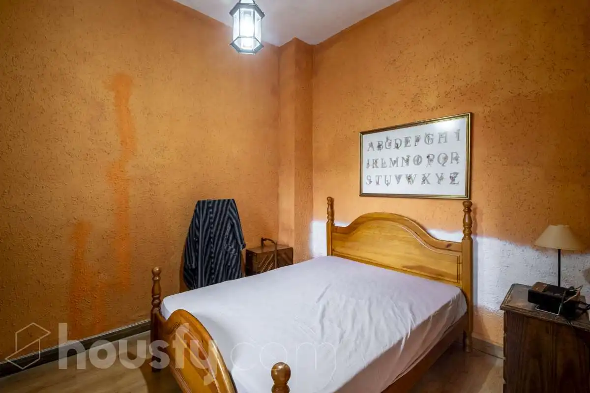 Schlafzimmer von Haus oder Chalet zum Verkauf in Barcelona mit Klimaanlage, Privatgarten und Terrasse