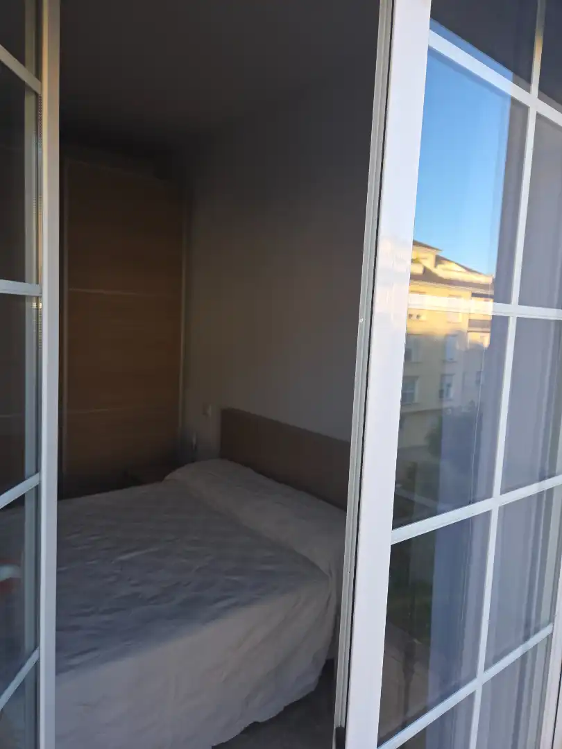 Habitación de Piso de alquiler en Badajoz con Aire acondicionado, Calefacción y Jardín privado