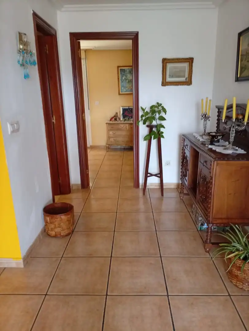 Casa o xalet en venda en Ourense Capital  amb Calefacció, Jardí privat i Parquet