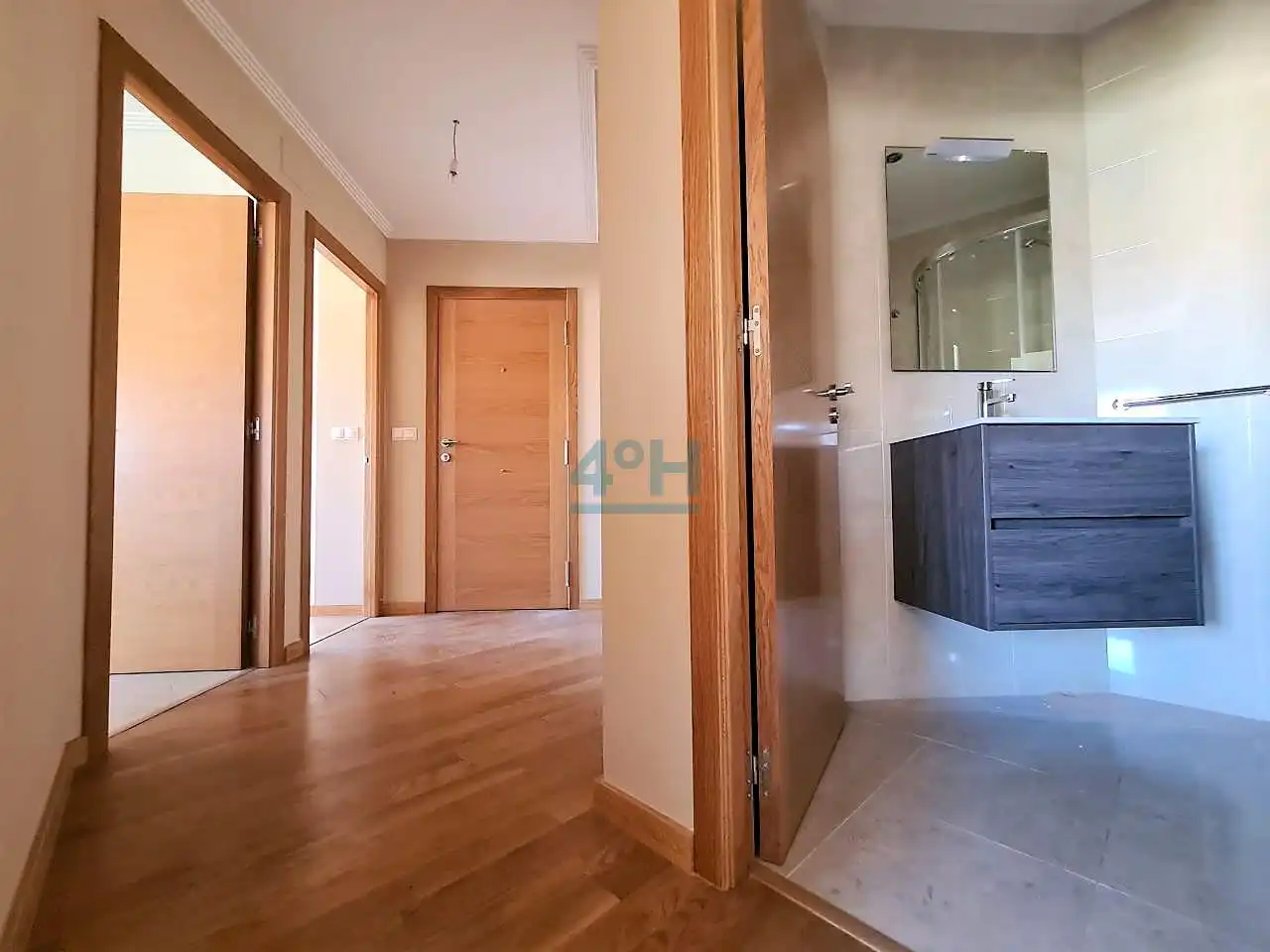Pis de lloguer en Ourense Capital  amb Calefacció, Parquet i Balcó