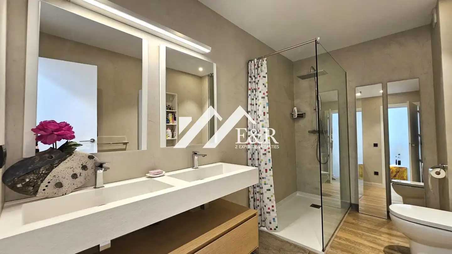 Bathroom of Houses for sale in Sant Julià de Lòria  with Private garden and Terrace