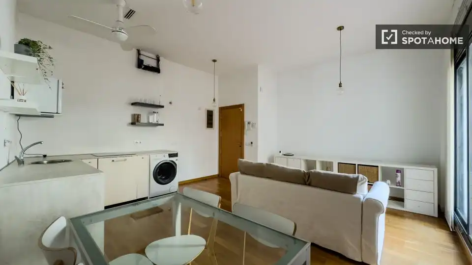 Appartamento con terrazza in affitto a Gorg - Progrés, imagen 9