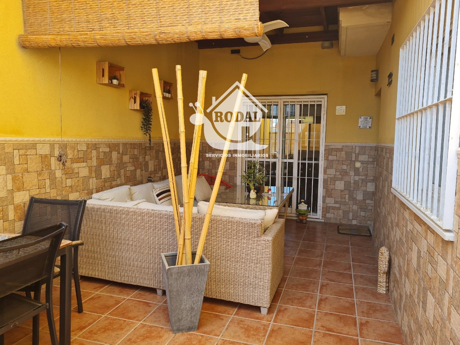 Casa adosada en venda en Huércal de Almería amb Aire condicionat, Calefacció i Jardí privat