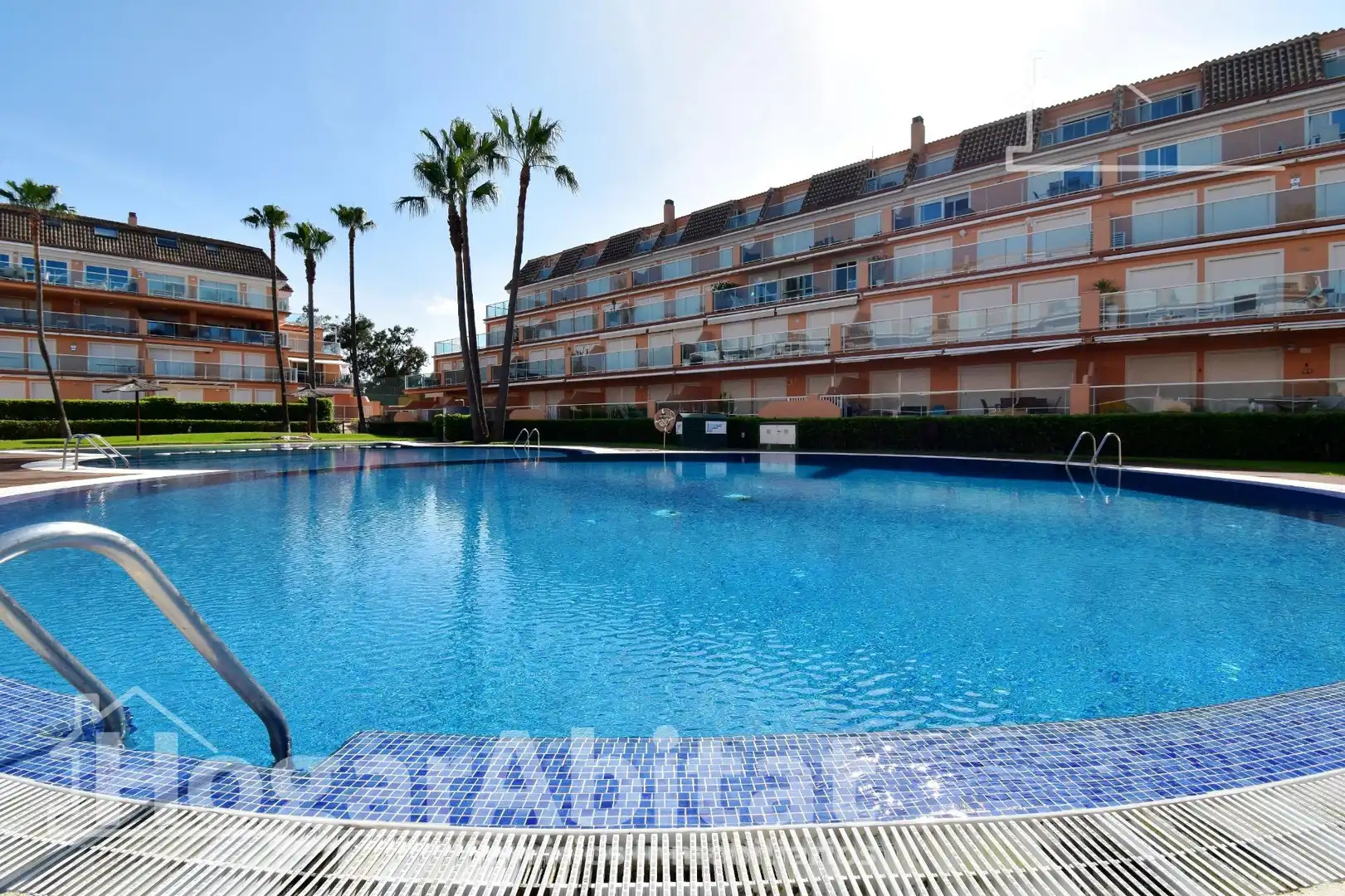 Swimming pool of Flat for sale in Dénia  with Air Conditioner, Heating and Private garden