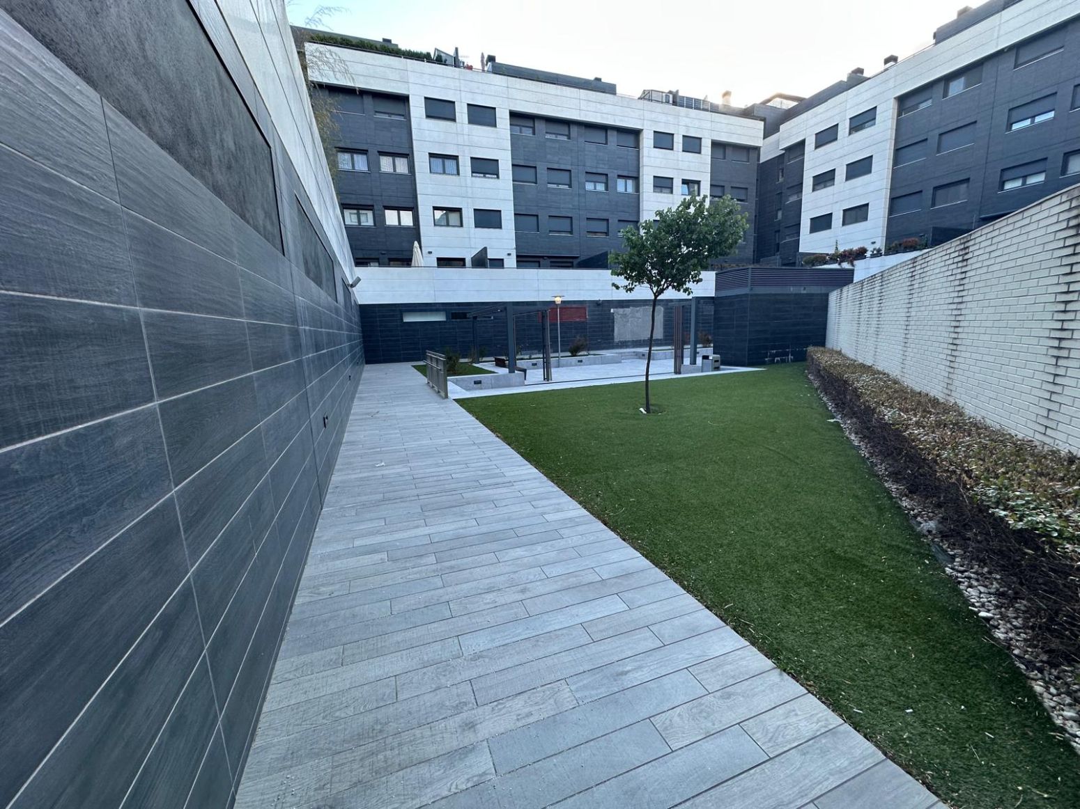 Terrassa de Pis en venda en  Pamplona / Iruña amb Aire condicionat, Calefacció i Terrassa