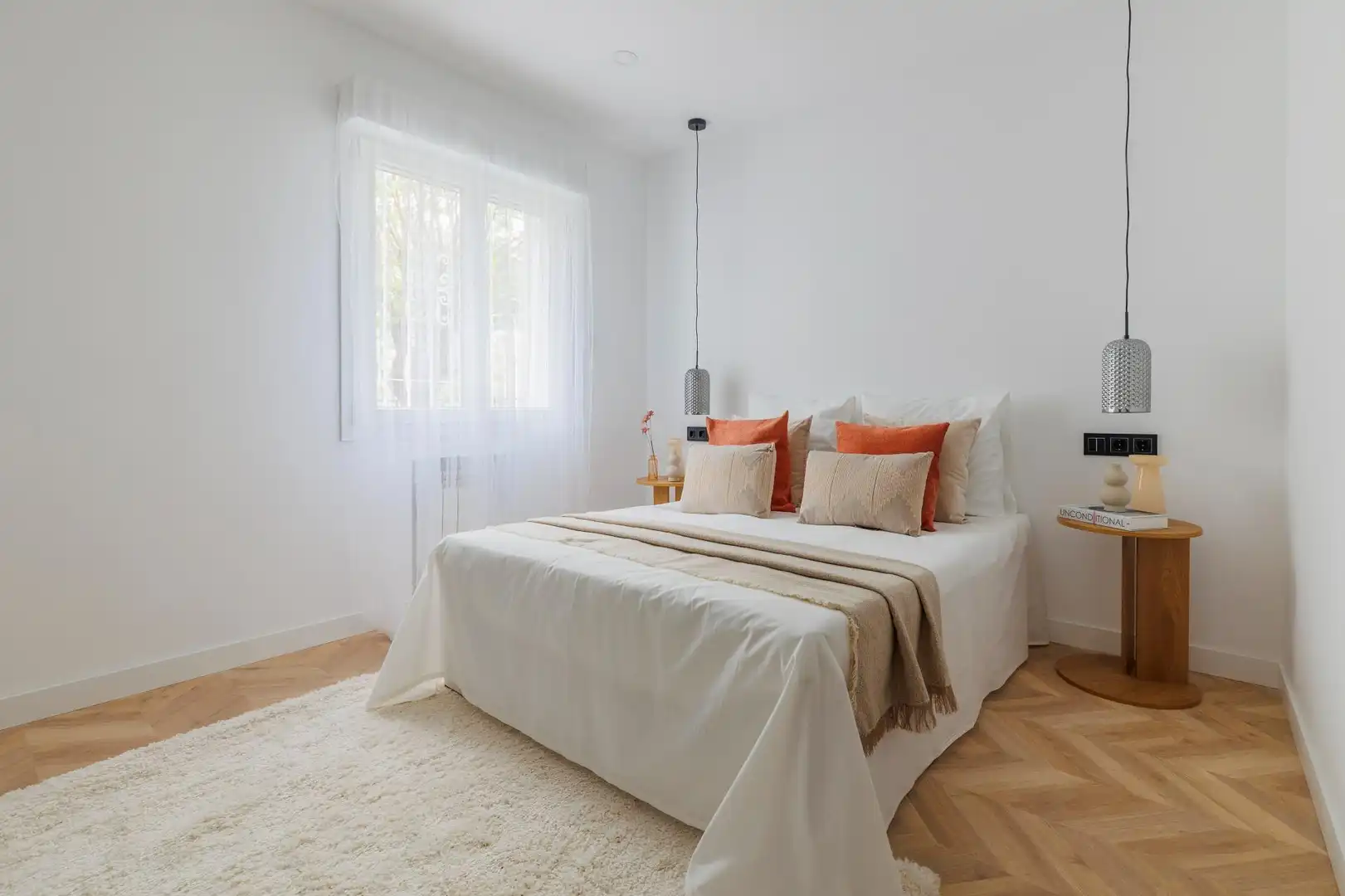 Dormitori de Apartament en venda en Madrid amb Jardí privat i Terrassa