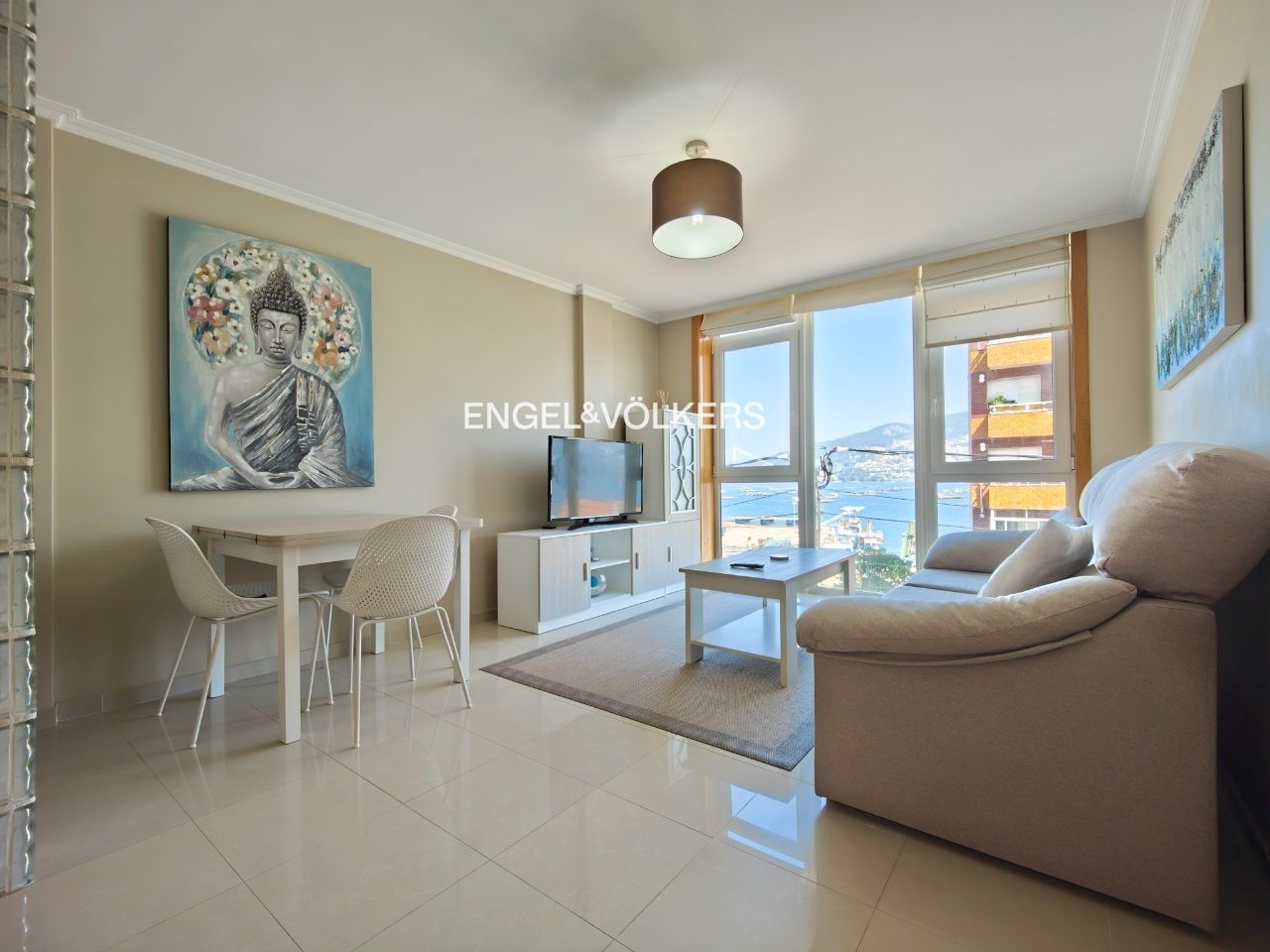 Living room of Apartment for sale in Moaña  with Heating, Parquet flooring and Storage room