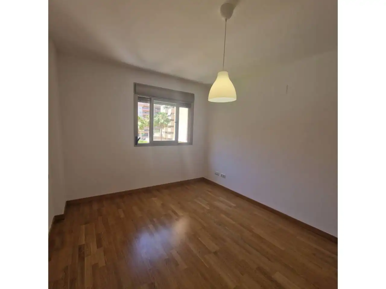 Schlafzimmer von Wohnung zur Miete in Málaga mit Klimaanlage, Heizung und Terrasse