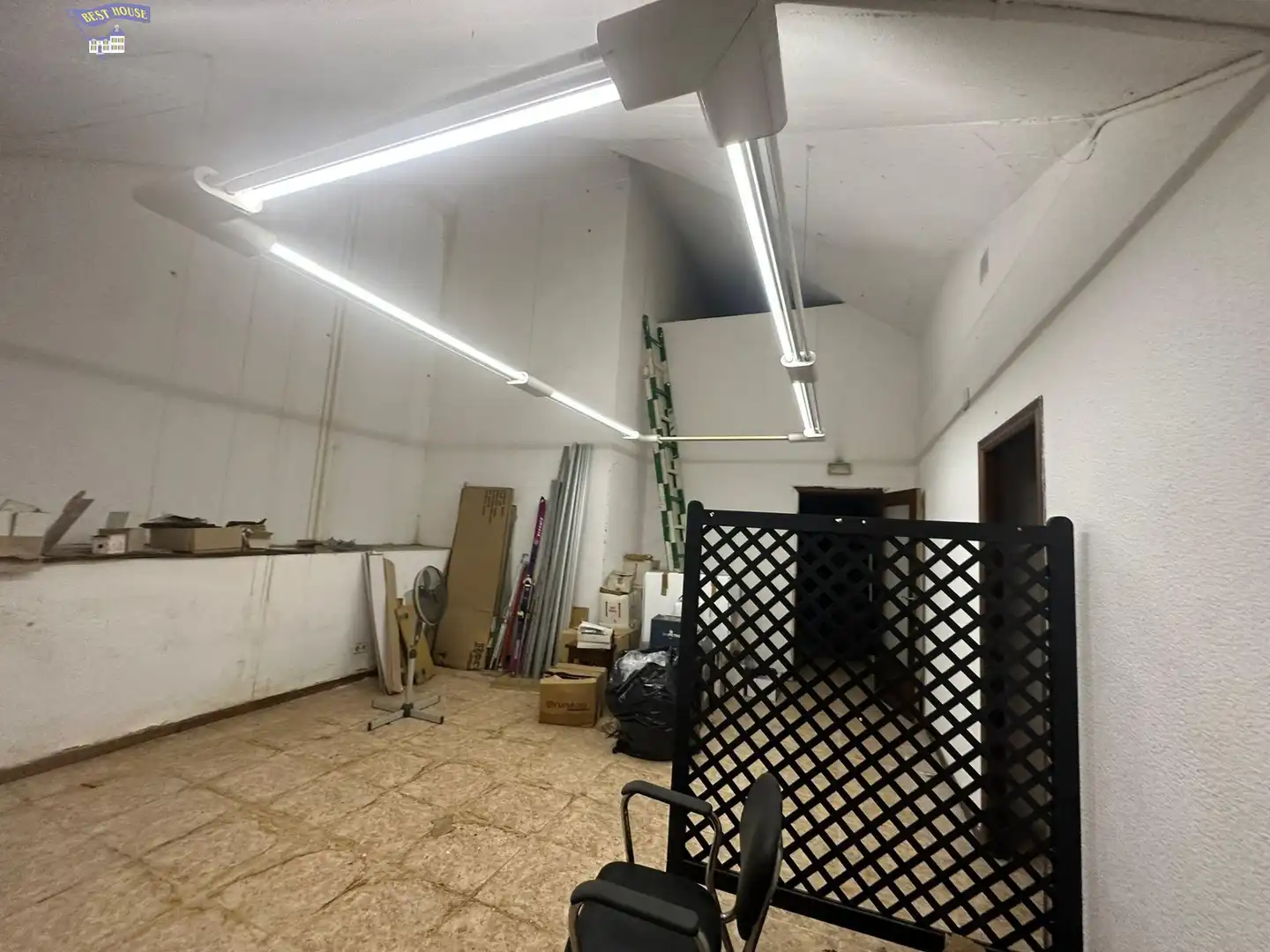 Gewerbefläche zum Verkauf in Centre - Cordelles, imagen 6